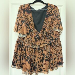 Leopard Print V-Neck Bloise
